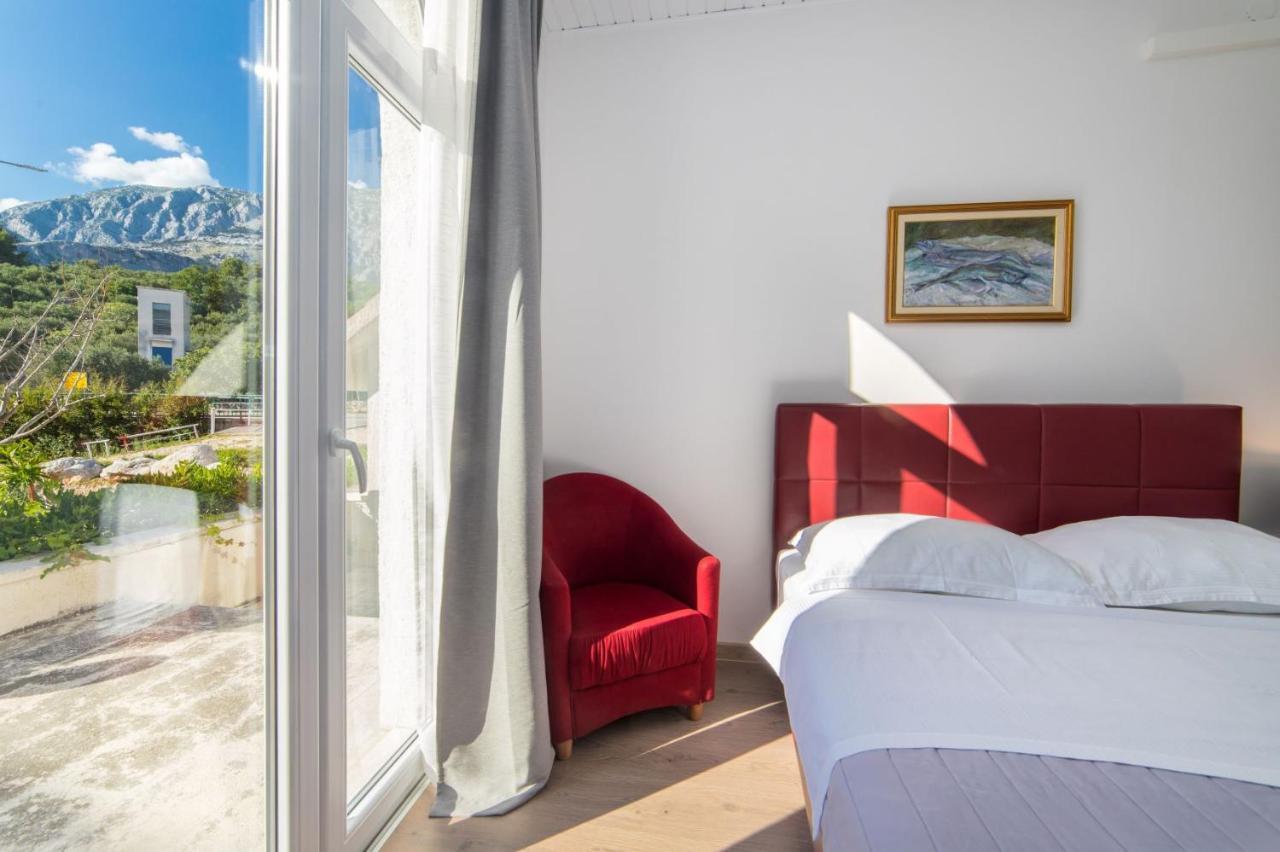 Villa Jadranka Apartments Tučepi Quarto foto